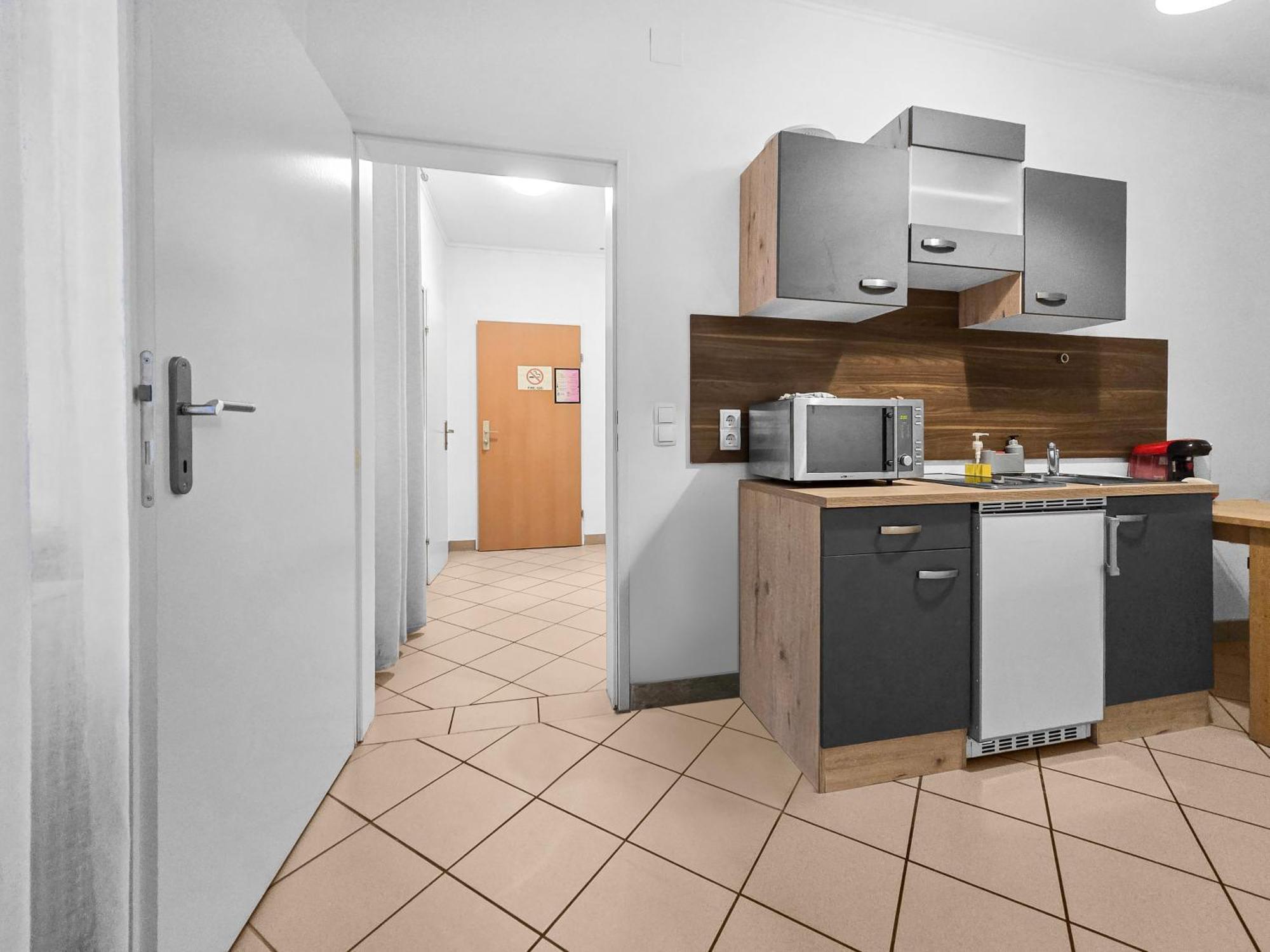 Apartment Spacious Three-bedroom, Three King-size Beds Wien